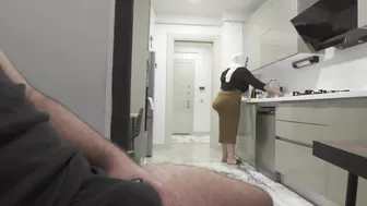 Caught In The Act: I Flashed Dick To My Stepmom In The Kitchen And Her Reaction Will Leave You Speechless