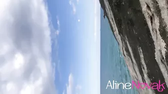 A Blowjob Looking At The Sea? The Hot Blonde Makes Smiling! - Alinenovak.com