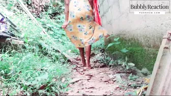 චු හලනවා මට පේන්න,යටිපතුල ලොවන්නකෝ Girl Pissing