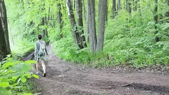 A Lot Of Mosquitoes Didn't Stop Her From Sucking His Cock In The Woods