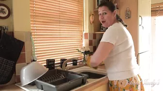 Auntjudys - Your Busty Mature Housewife Eva Jayne Gives You Joi In The Kitchen