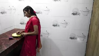 Yoururfi Bhabhi Ko Kitchen Me Khade Khade Choda - Cum Swallowing Bhabhi