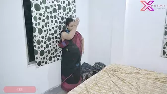 Desi Bhabhi Ki Chudai - Sex With Servant