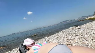 Fuck A Girl In The Public Beach