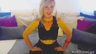 Blonde Milf Shows Ass And Rides Toy In Front Of Webcam