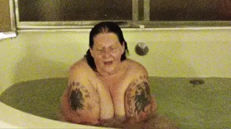 Splish Splash This Dirty Motel Whore Wants Dirty Sloppy Cum For Sure