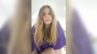 Teen Masturbation Play