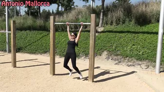 Fucking A Hot Latina In A Public Park