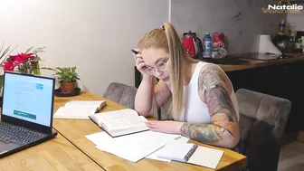 Blonde Student Gets A Facial Instead Of Help For Exams