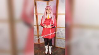 Zerotwo Christmas Cosplay