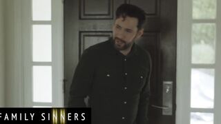 (Scarlit Scandal) Persuades (Tommy Pistol) To Performance Her How Talented He Is - Family Sinners