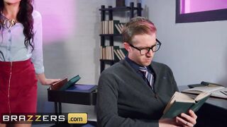 Brazzers - Adorable Valentina Bianco Fucks Danny D At The Collage Library