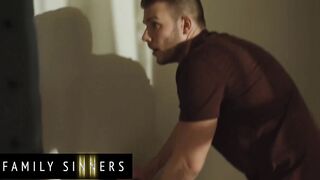 (Codey Steele) Has His Penis Wrapped Into Of (Rachael Cavalli's) Soak Cunt - Family Sinners