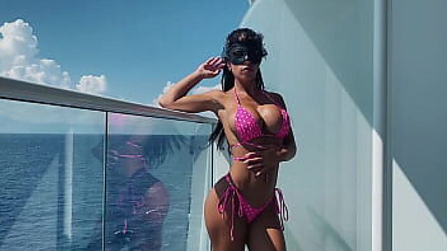 Milf Gets Her Fucking Ass Pounded On Cruise Ship Balcony