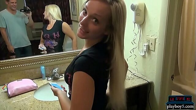 Blonde Girlfriend Takes It Like A Champ In Pov Homemade Porn