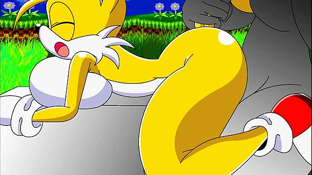 Sonic And Tails Get Kinky With Green Hottie