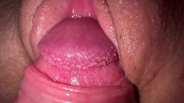 Dirty Handjob Ends With Close-Up Creampie