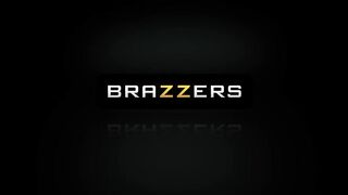 Brazzers - Baby Got Boobs - Only One Way To Save The Store Scene Starring Sarah Vandella And Keiran