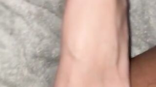 Sexy Feet Footjob Cum On Pussy