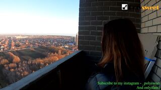 Blowjob On The Balcony Of The 20Th Floor. Nice View And A Lot Of Sperm)