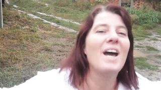 Sexy Milf Jodie_B_Haive Dances Outside In The Mud