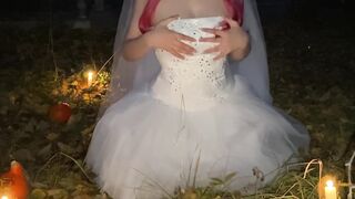 Sexy Bride Fucks Herself In The Cemetery. Happy Halloween