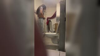 Hidden Cam Pissing Porn Video