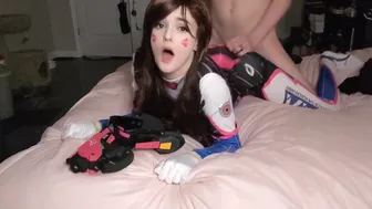 Dva Cosplay Gets Nerfed