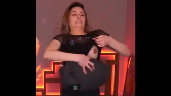 Alinity Flashing On Stream Twitch Thot Exposed