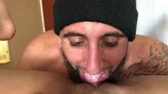 Her Pussy Tastes So Bomb