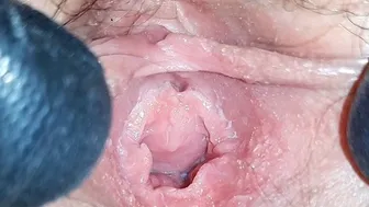 Pussy Lips Stretching & Clitoris Close Up Hairy Pussy