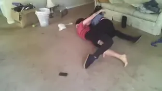 Homemade Catfights - Girls Rolling Around The Floor