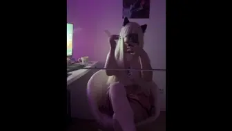 Cosplay Girl Dancing To The Music Underneath The Video