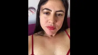 Claudia Valenzuela Con Sexy Lencería Roja, Chupa Y Juega Con Su Sextoy