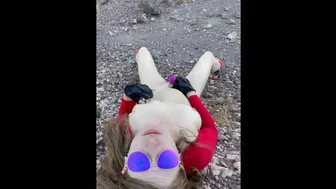 All American Girl Plays With Pussy In Desert