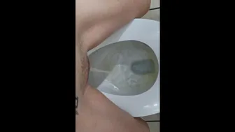 Peeing Clip 4