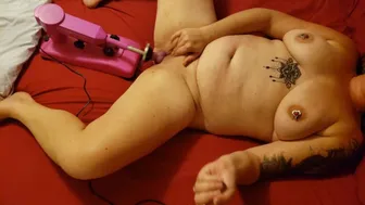 Naughty Wife Uses Dog Knot Dildo With Machine And Husband