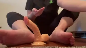 Sam's Footjob