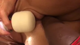 Squirting Waterfall By Bbc Dildo Drilling