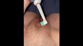 Watch Me Cum From A Toothbrush! (Anny_Baily)