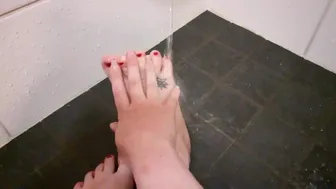 Scrubbing My Tiny Feet For You To Worship