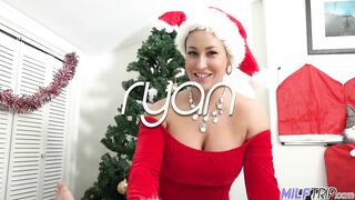 Milftrip Busty Blonde Invites Neighbor Over For His Christmas Eve Gift