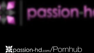 Passion-Hd Welcome Home Bath Tub Seduction