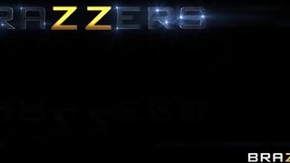 Brazzers - Aj Applegate Chooses 1 Out Of Her 3 Boyfriends To Spend Valentine's Day Having Anal