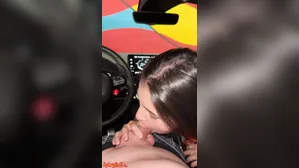 Latina Slut Paid Me The Ride With A Blowjob