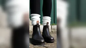 R.m Williams Leather Boots Fetish - Worship Australian Made Shoes & Saggy Tits In Public