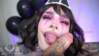 Look At Me When You Suck My Cock - Kinky Clown Bj