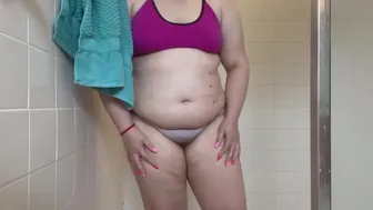 Bbw Couldn't Hold Her Pee! Desperate Leaking And Wetting Panties