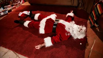 Santa Claus Is Cumming On Anny Aurora