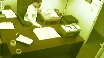 Secretary Fingering And Masturbating Pussy At Office